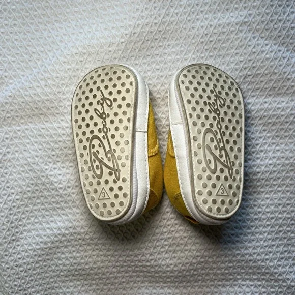 Baby Yellow Sneakers Slip on Size 3 Soft Sole Newborn Unisex Crawling Shoes - Picture 6 of 6